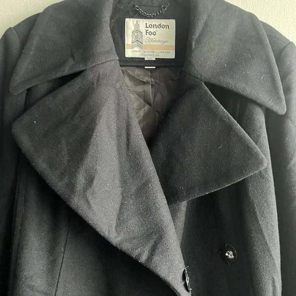 London Fog Black Belted Wool Wrap Coat Size Large. - Picture 5 of 16